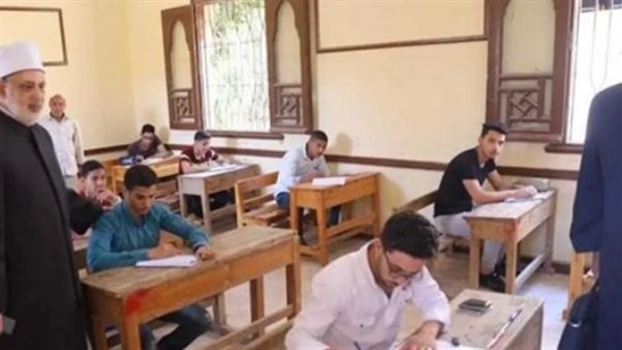امتحانات الأزهر 2026 تبدأ مع تعزيز الرقابة والمراقبة